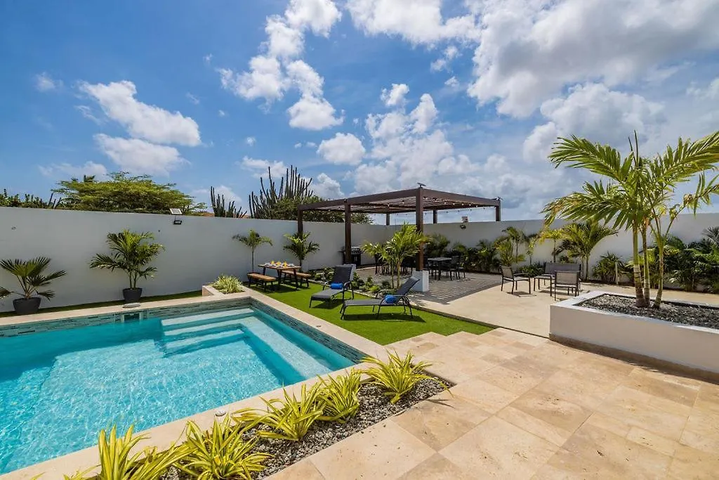 Stunning 6-Bedroom Villa In Aruba شاطئ بالم أروبا