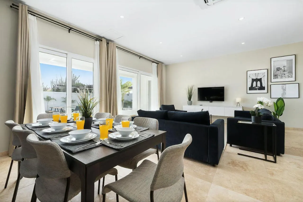 פאלם ביץ' Stunning 6-Bedroom Villa In Aruba 0*, פאלם ביץ' ארובה