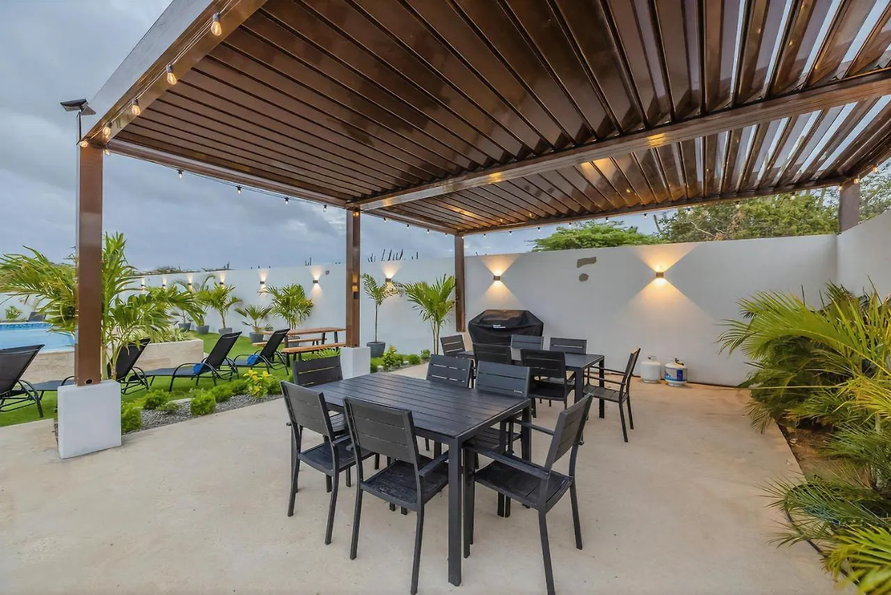 פאלם ביץ' Stunning 6-Bedroom Villa In Aruba ארובה
