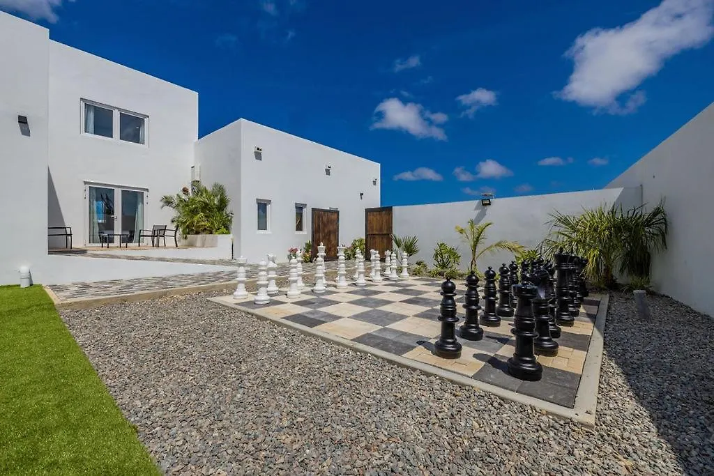 פאלם ביץ' Stunning 6-Bedroom Villa In Aruba ארובה
