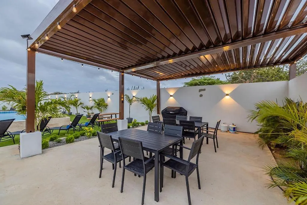 פאלם ביץ' Stunning 6-Bedroom Villa In Aruba